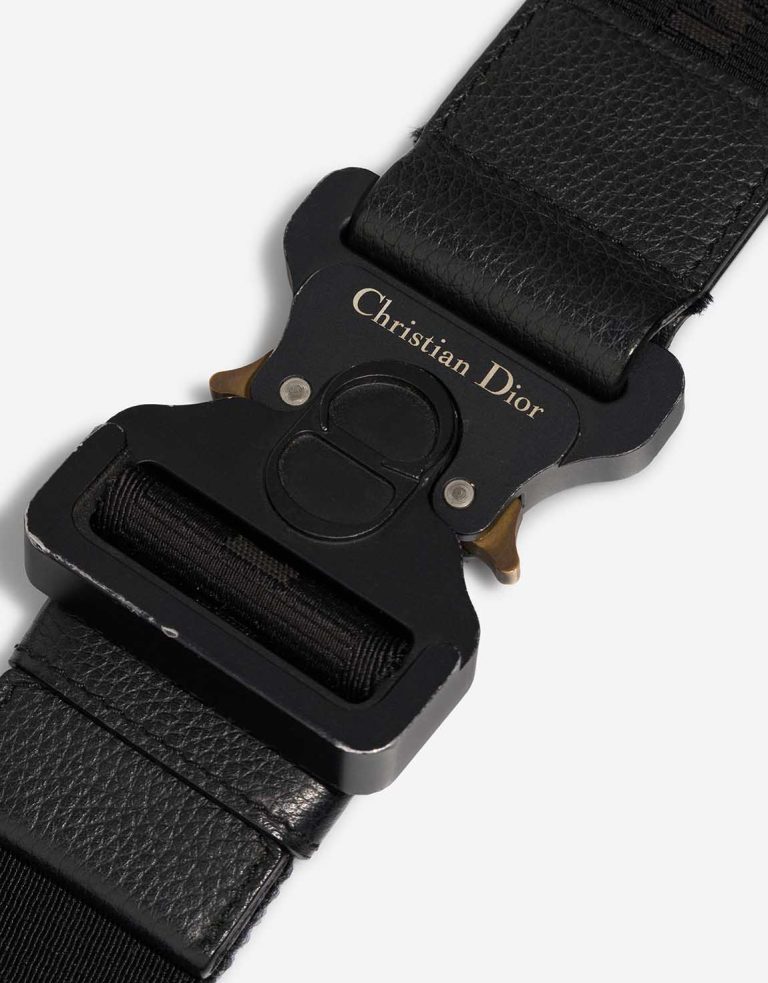Dior Saddle Medium Calf Black Signs of wear | Sell your designer bag