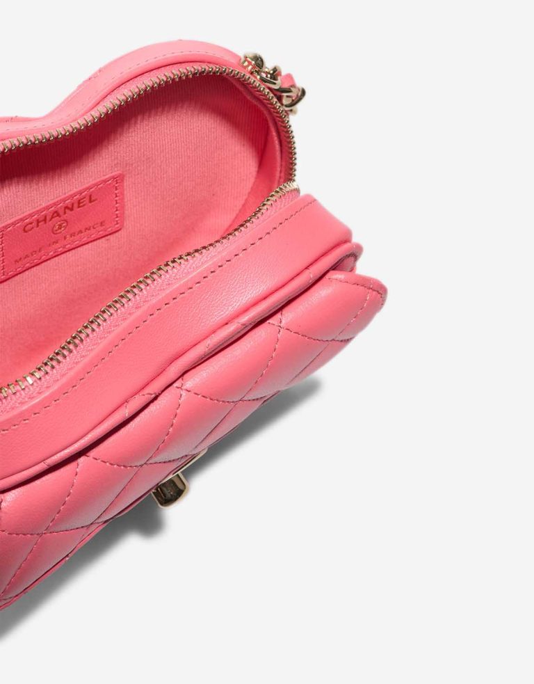 Chanel Timeless Heart Small Lamb Pink Inside | Sell your designer bag