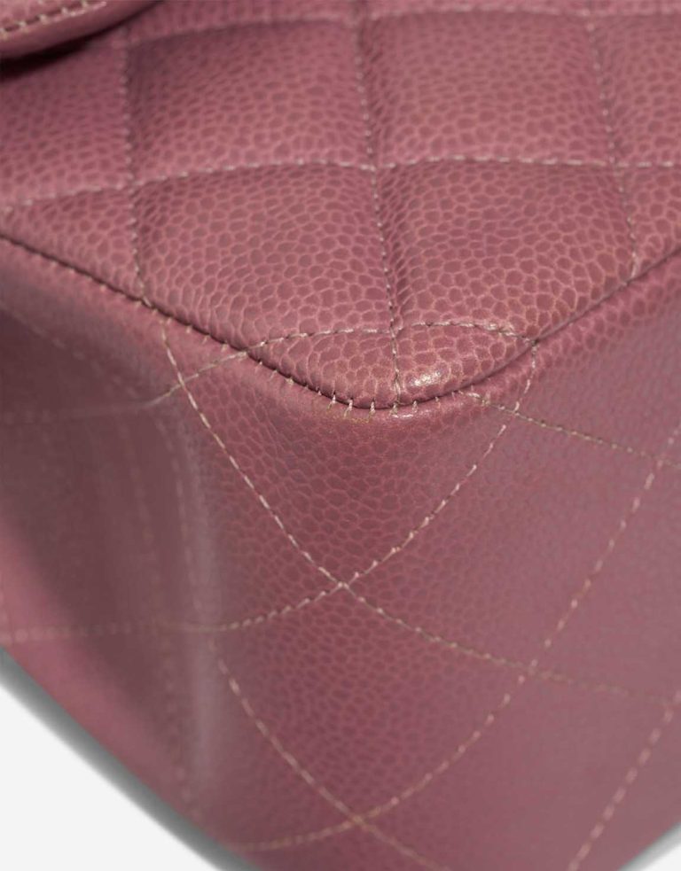 Chanel Timeless Jumbo Caviar Blush Signs of wear | Sell your designer bag