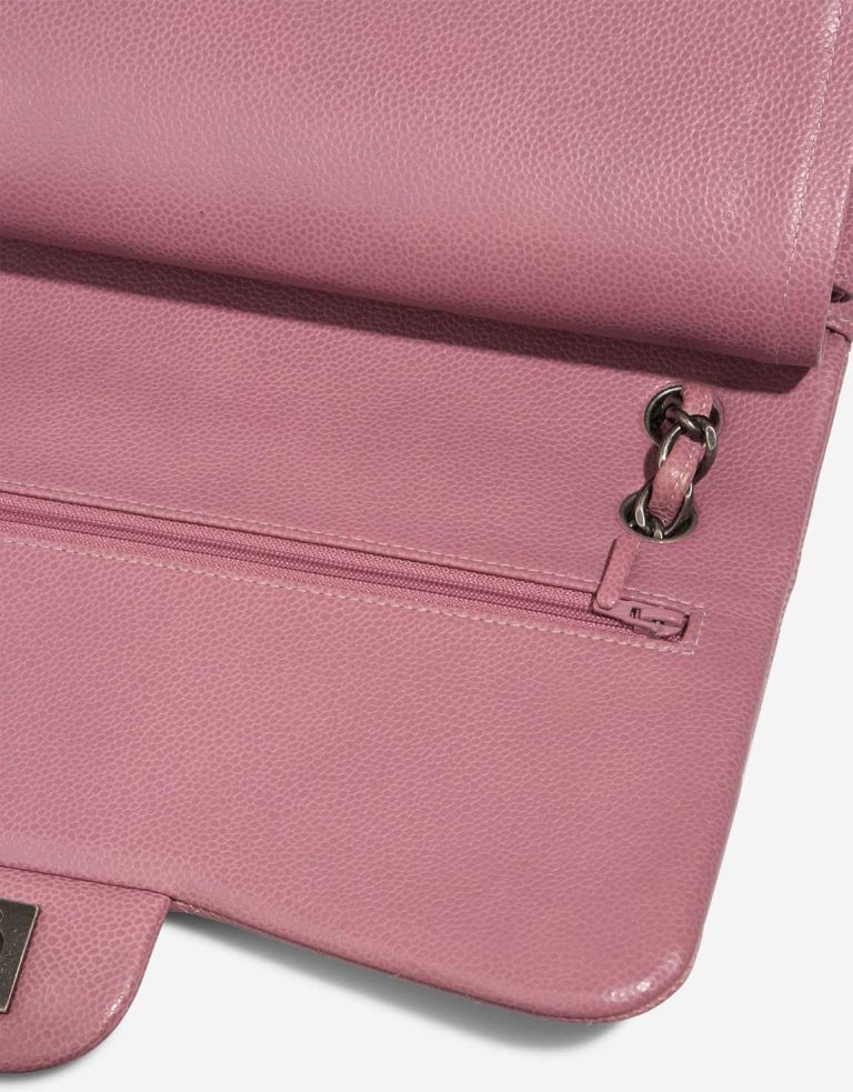 Chanel Timeless Jumbo Caviar Blush Signs of wear | Sell your designer bag