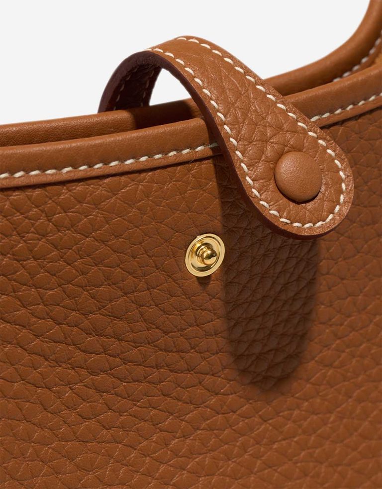 Hermès Evelyne 16 Taurillon Clémence Gold Front | Sell your designer bag