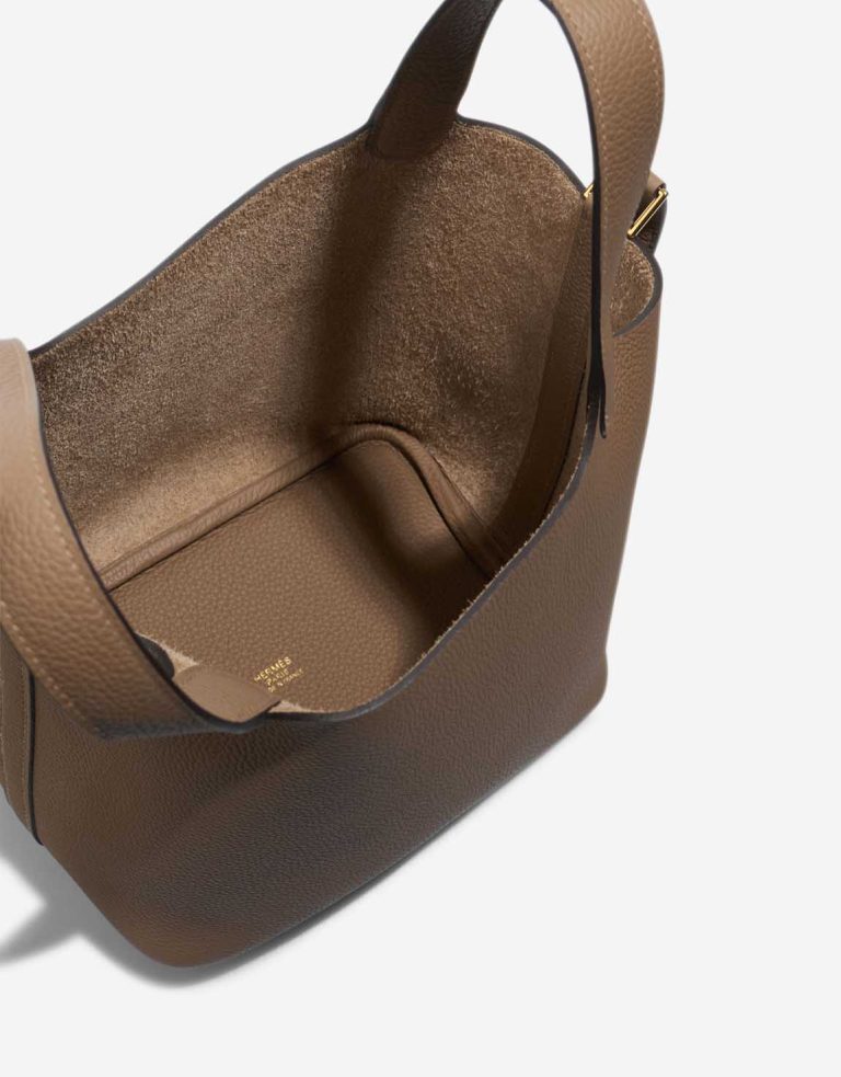 Hermès Picotin 18 Taurillon Clémence Beige de Weimar Inside | Sell your designer bag