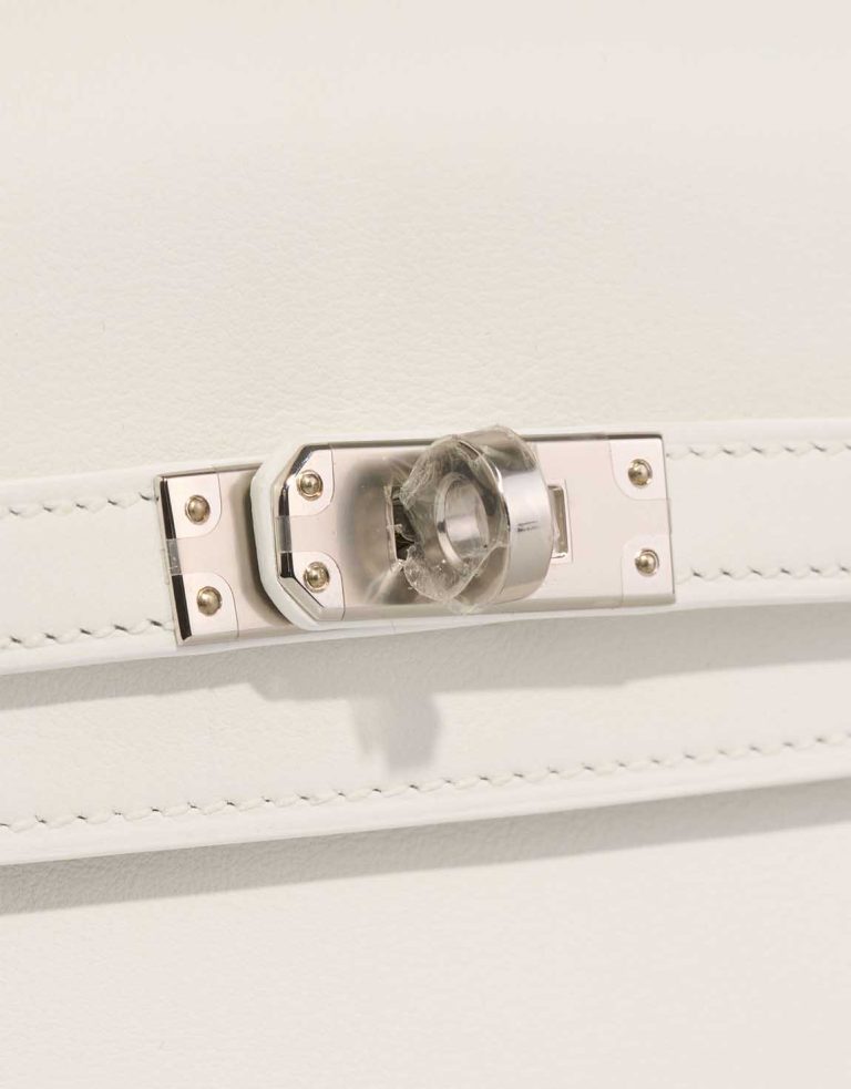 Hermès Kelly Moove Swift New White Closing System | Sell your designer bag