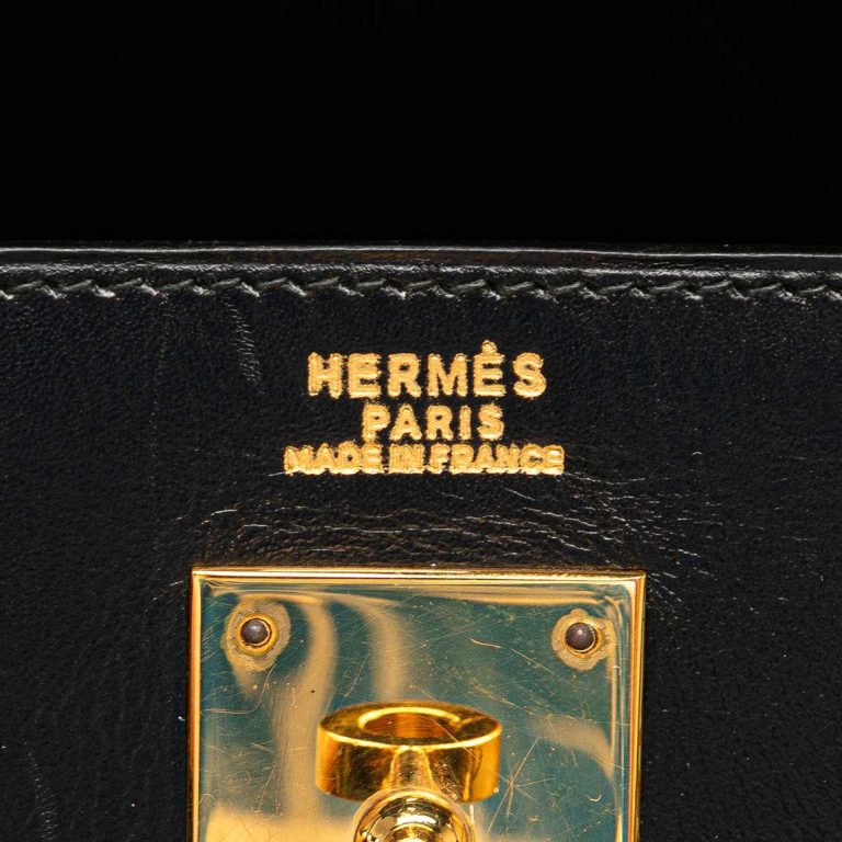 Hermès Kelly 32 Box Black Logo | Sell your designer bag