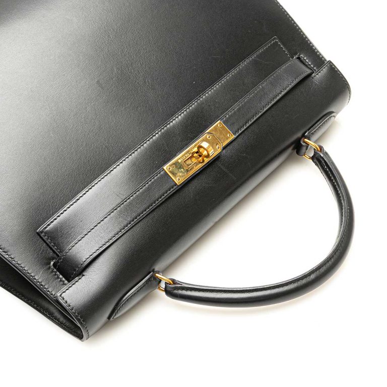 Hermès Kelly 32 Box Black Signs of wear | Sell your designer bag