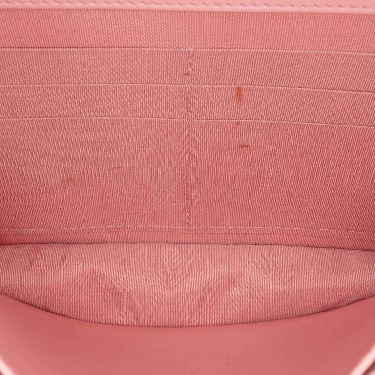 Chanel Filigree Wallet On Chain Tweed Pink Inside | Sell your designer bag