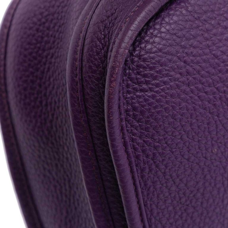 Hermès Evelyne 33 Taurillon Clémence Ultraviolet Signs of wear | Sell your designer bag