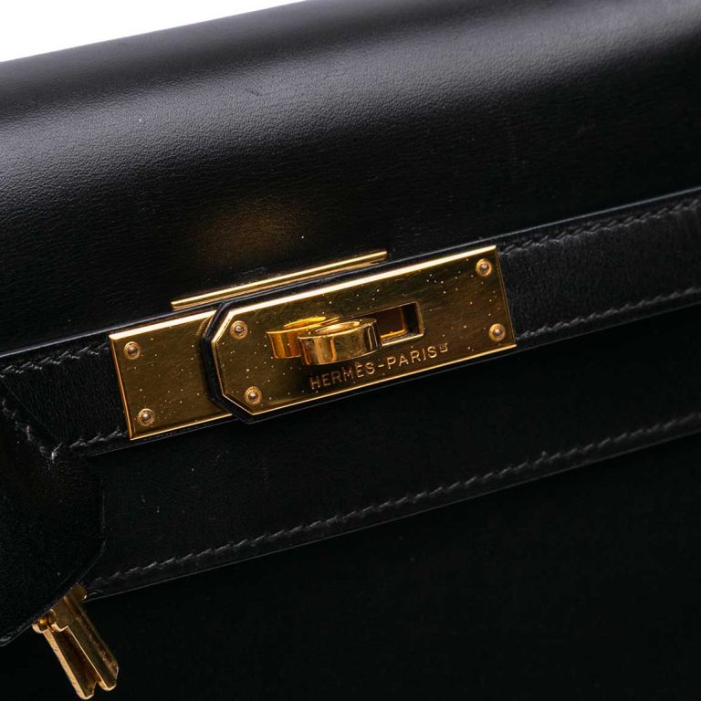 Hermès Kelly 32 Box Black Front | Sell your designer bag