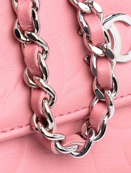Chanel Timeless Camellia Wallet On Chain Lamb Pink Signs of wear | Sell your designer bag
