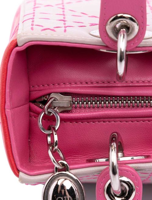 Dior Lady Medium Lamb Light Pink / Pink / Red Closing System | Sell your designer bag