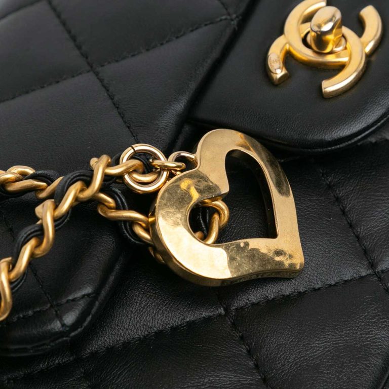 Chanel Timeless Mini Rectangular Lamb Black Signs of wear | Sell your designer bag