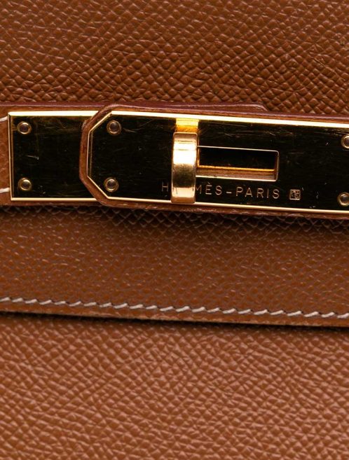 Hermès Kelly 32 Courchevel Noisette Closing System | Sell your designer bag